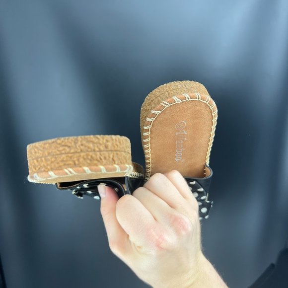 Weeboo Flip-flops - Picture 8 of 8